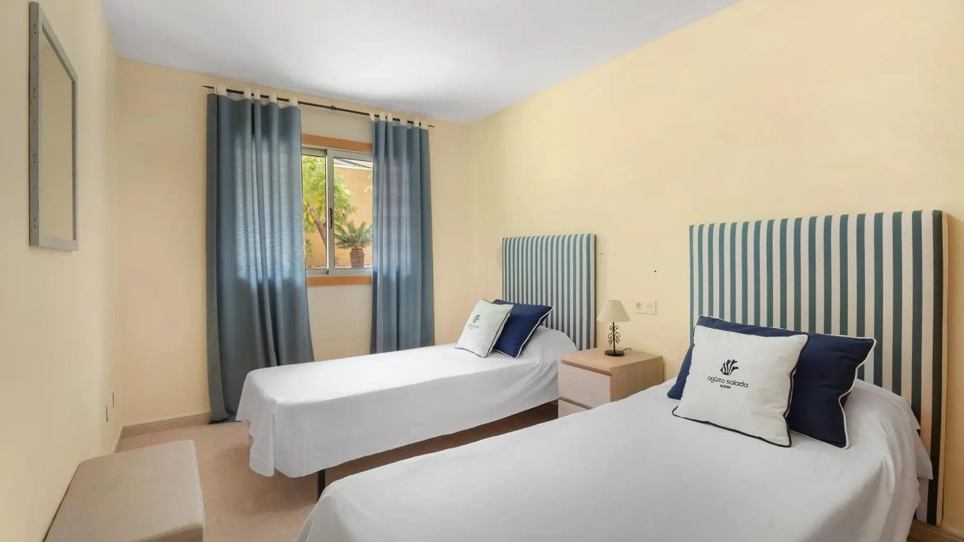אל מדאנו Medano Beach Agueita Salada Suites ספרד